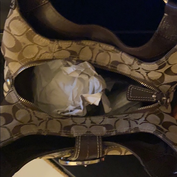 Coach purse!!! - Picture 3 of 3